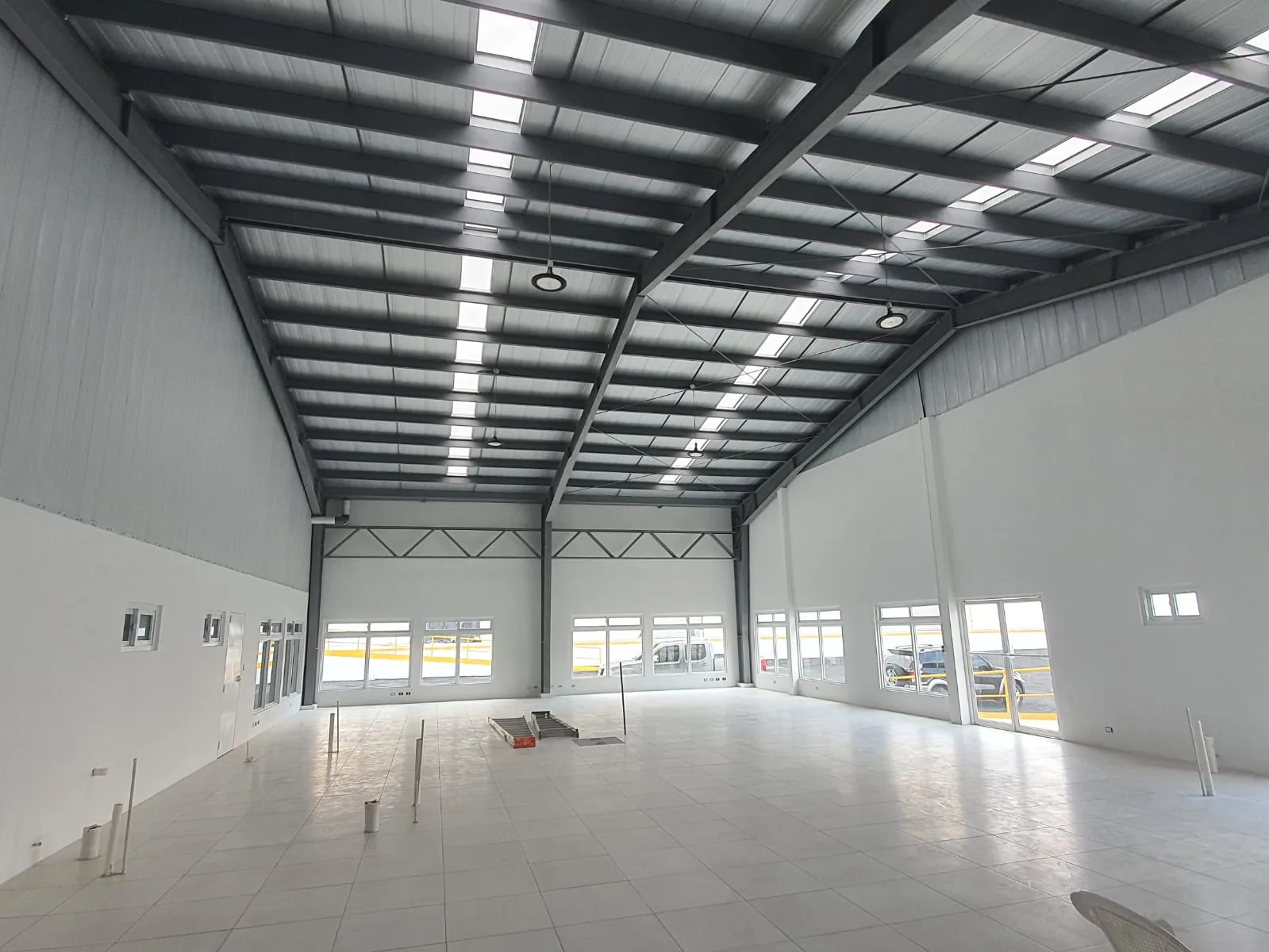 CONSTRU AYCO - Materiales de construcción especializados